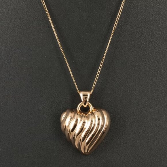 14K Fluted Puff Heart Pendant on Gold-Filled Necklace 1 inch big - Picture 1 of 7